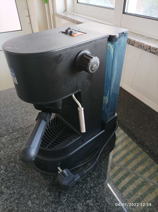 Maquina Café LAVAZZA - Mini Black