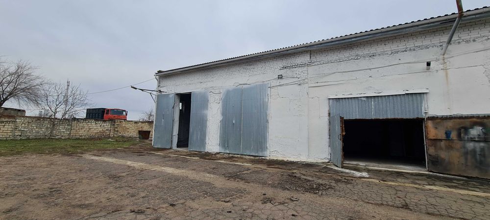 Оренда складського приміщення 219 кв.м. вул. Космонавтів за АЗС ОККО