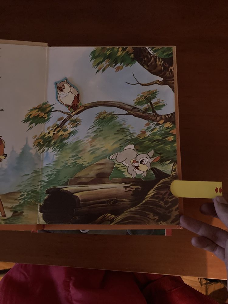 Livros infantis interativos