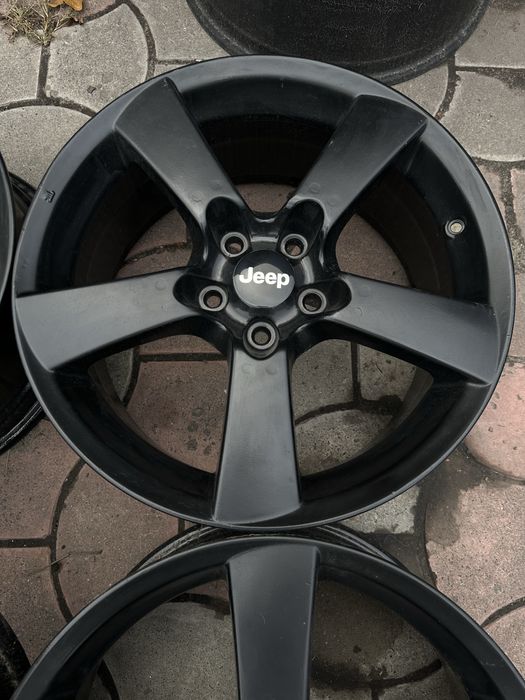 диски 5/110 r18 чироки та компасс