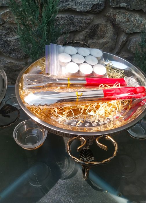 Садж для подачі та підігріву страв приготовлених на мангалі