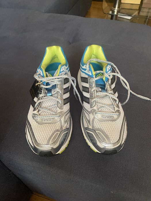 Кроссовки Adidas