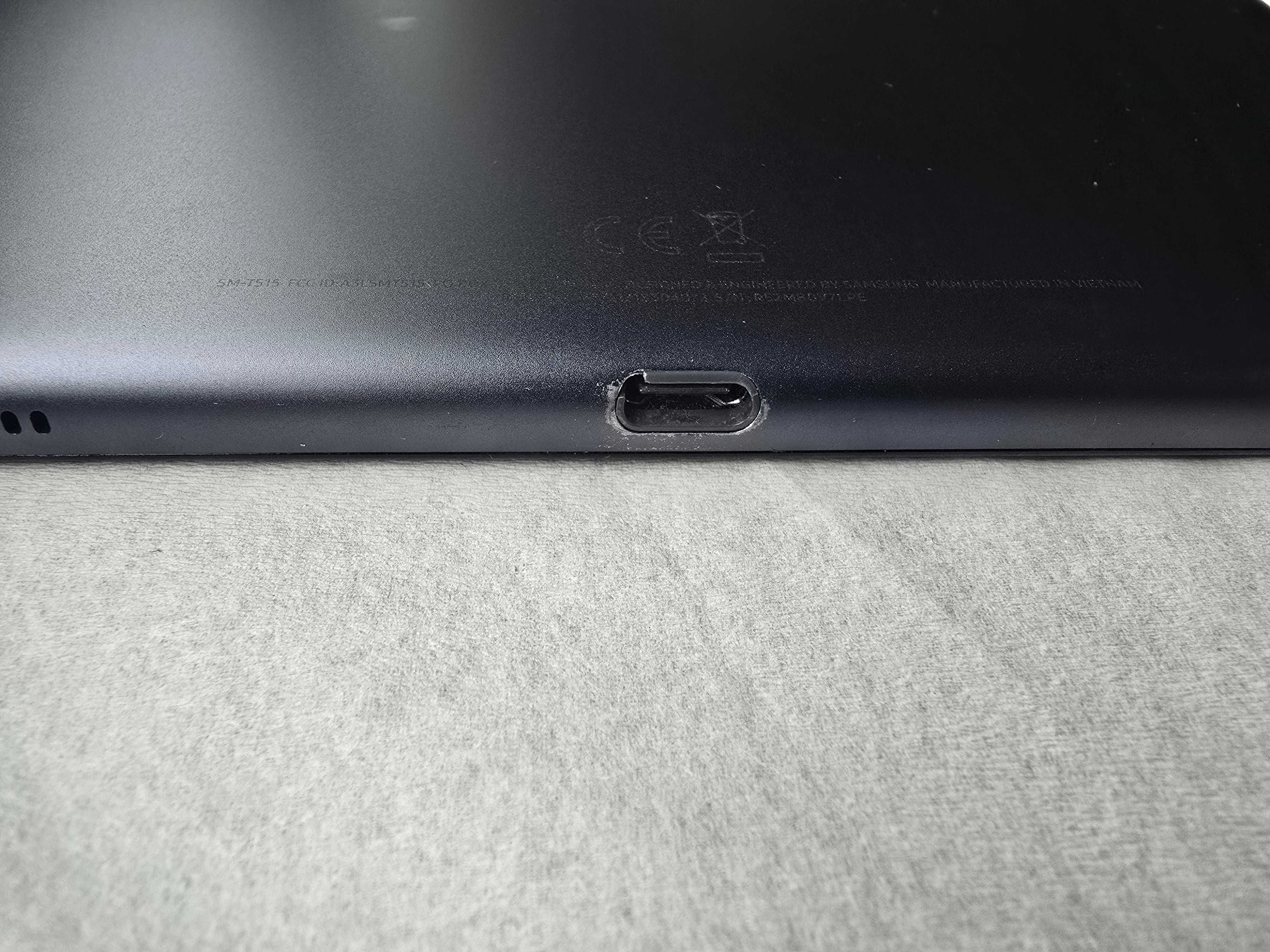 Samsung Tab A SM-T515 2/32 GB + etui