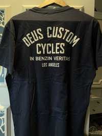 T-shirt Deus Ex Machina negociável