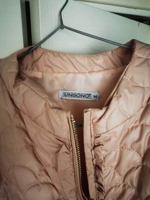 Damska pikowana lekka kurteczka