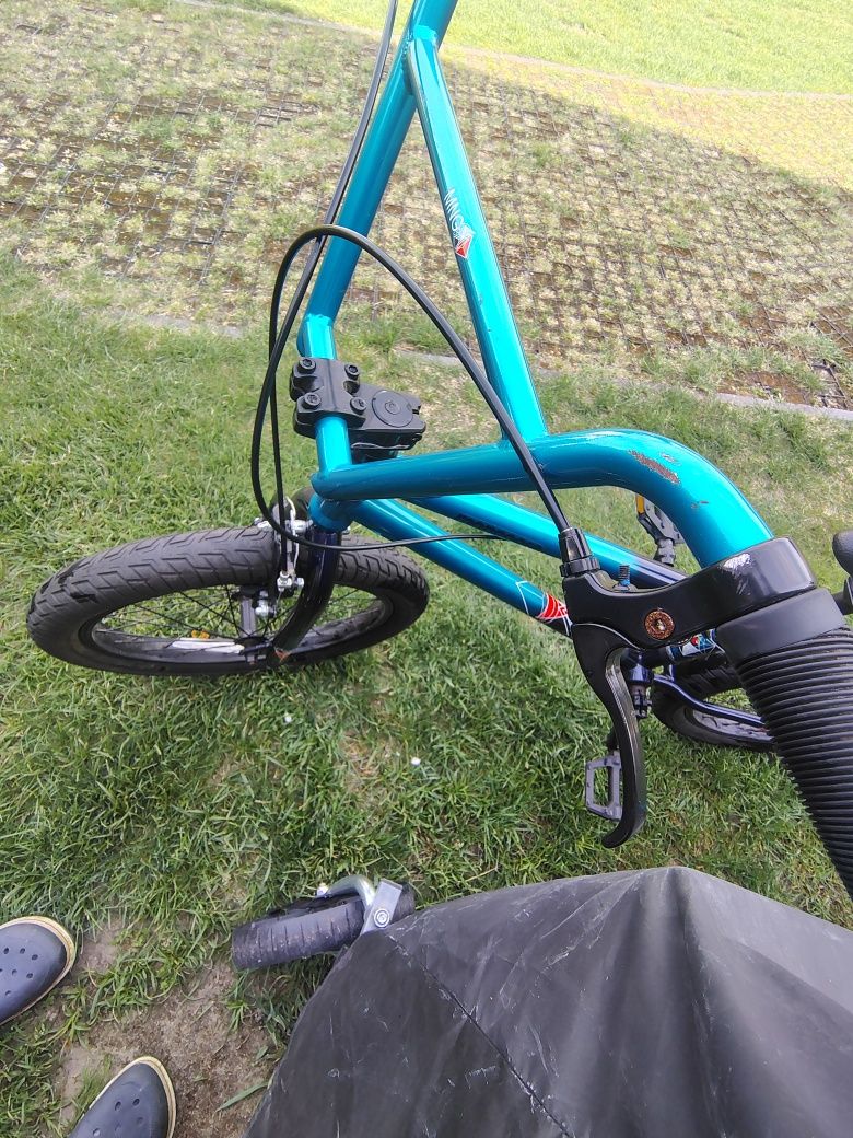 BMX Mongoose Legion L80