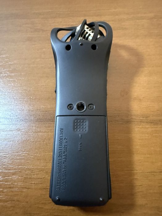 Рекордер Zoom H1-N + чохол + батарейки в комплекті