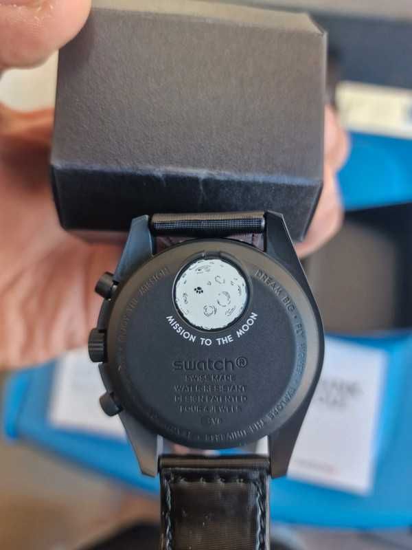 Omega x Swatch SO33B700 Snoopy Najniższa Cena w Polsce