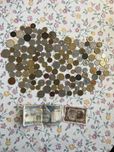 Lote de 100 moedas e 2 notas antigas