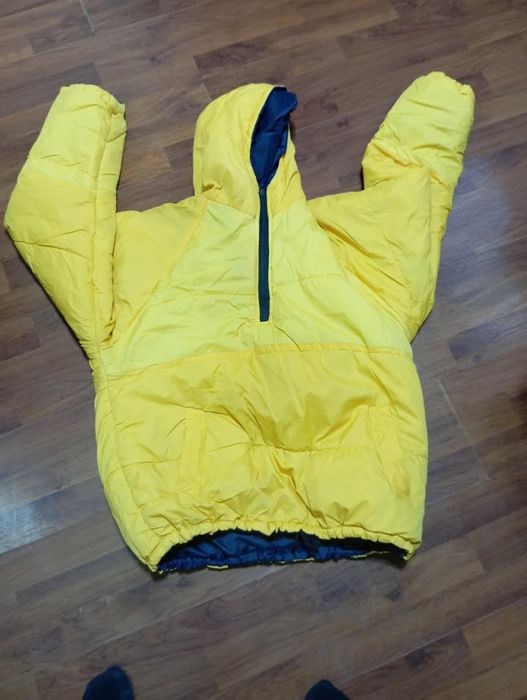 Продам куртку анорак теплый , двухстороний