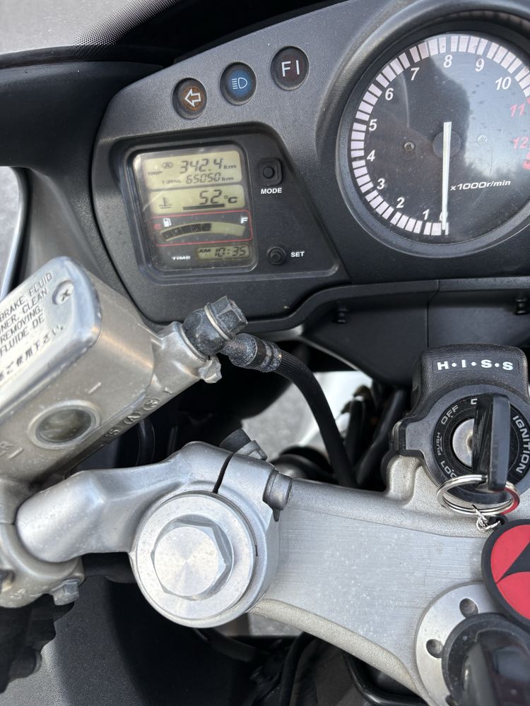 Honda CBR 1100 XX ( injeção ) de 2005
