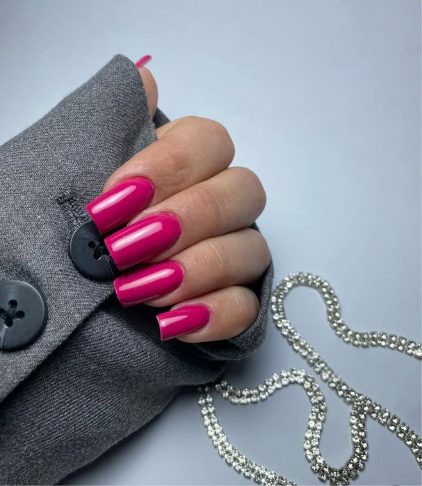 Manicure hybrydowy
