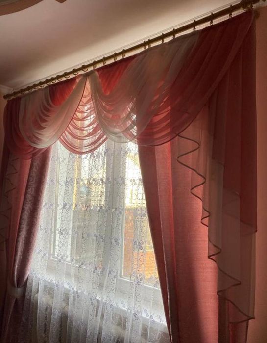 Штори з ламбрекеном