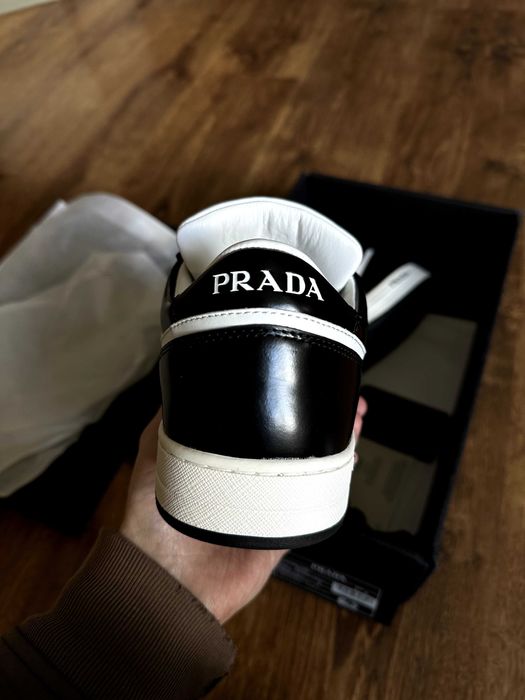 Кеды Prada Downtown leather sneakers black white мужские кеды прада
