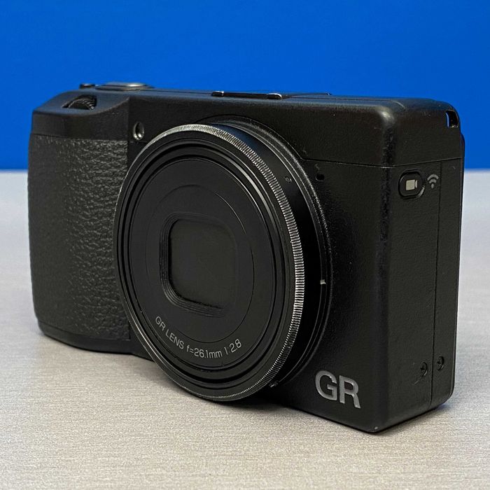 RICOH GR IIIx HDF (24.2MP)