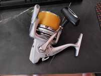 Vendo carretos surfcasting