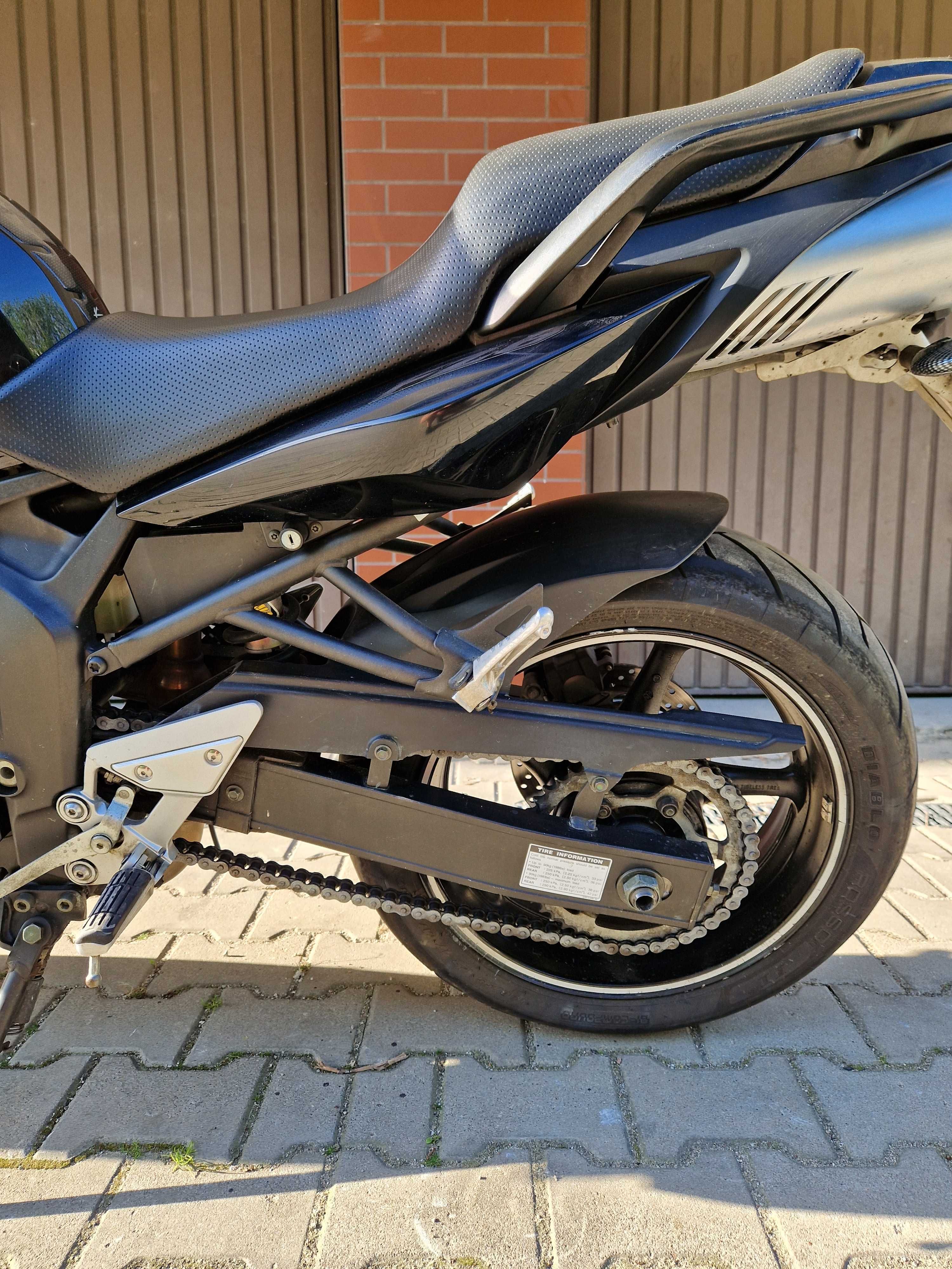 Yamaha FZ6 n fazer