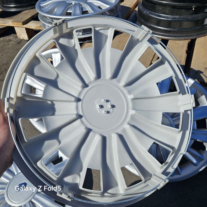 Nowe kolpaki 15 Renault Clio Megane Fluence Scenic Kangoo Express Zoe
