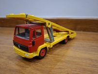 Model Siku 2484 Autotransporter