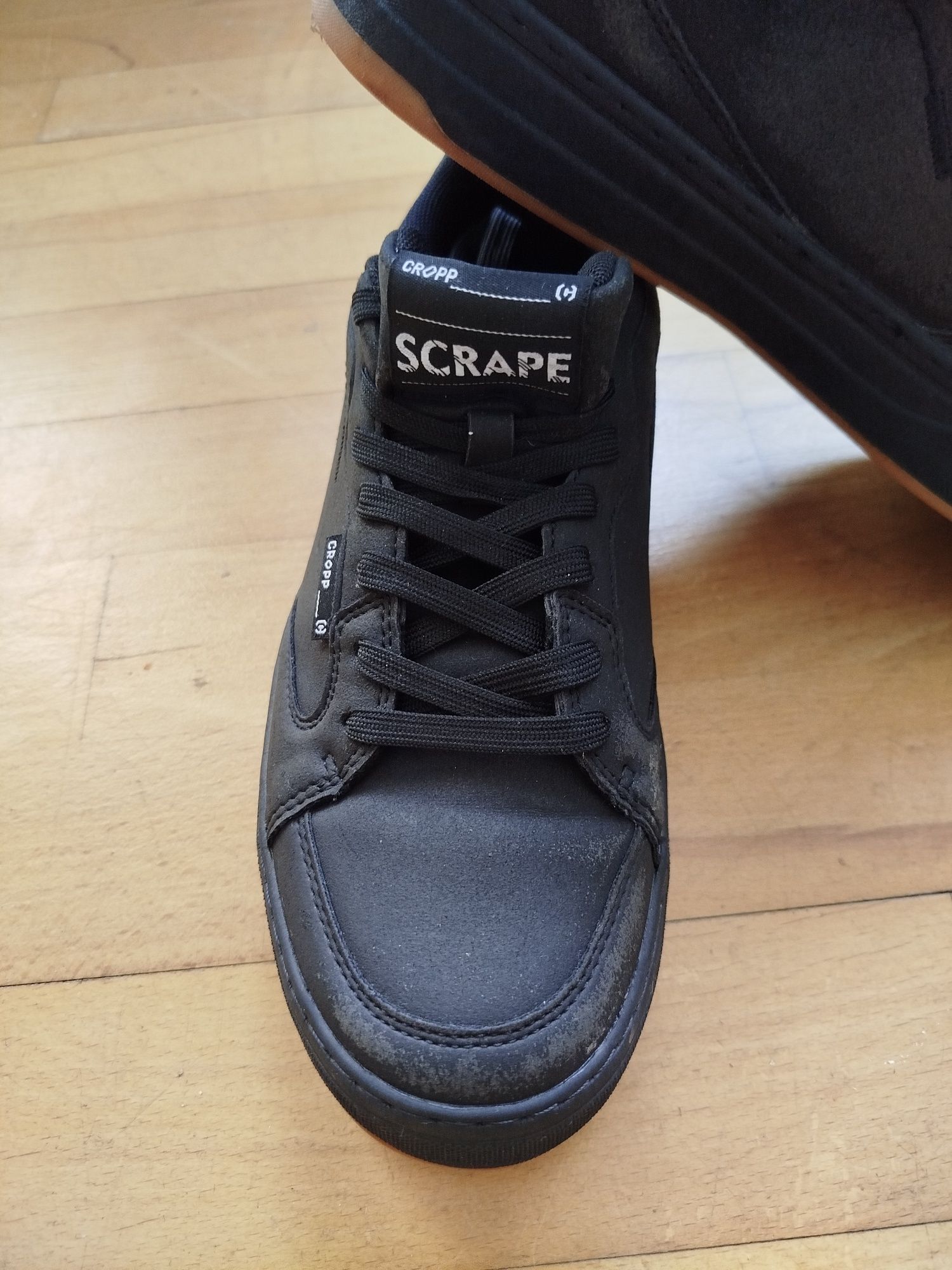 Buty sportowe męskie cropp