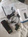 Niewielki Dekoder odbiornik telewizji naziemnej TV DVB-T2 Strong HDMI
