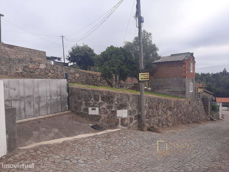 Terreno Lagares Penafiel