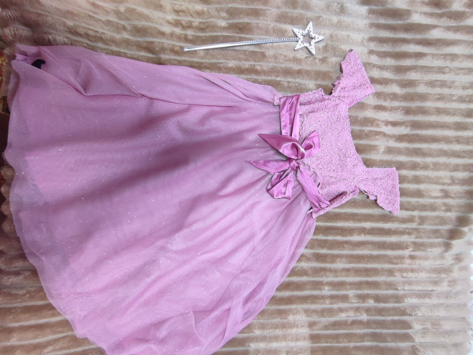 Рожева сукня принцеси + чарівна паличка