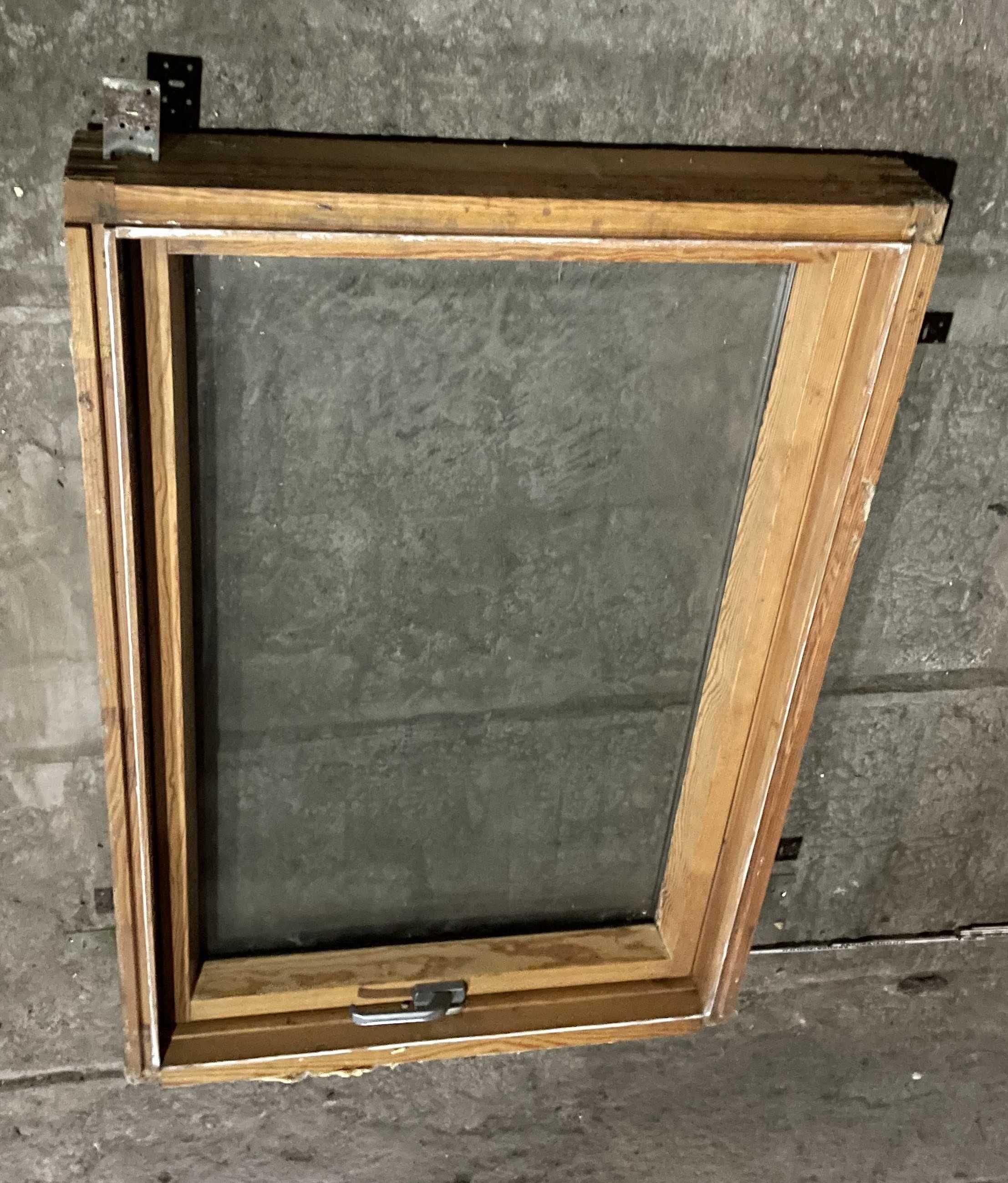 okno dachowe fakro drewniane kompletne 120x78cm kompletne opierzeniem