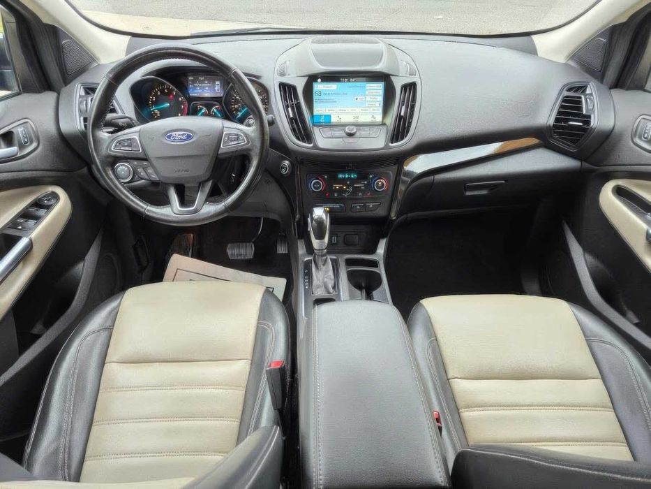 Ford Escape SEL      2019