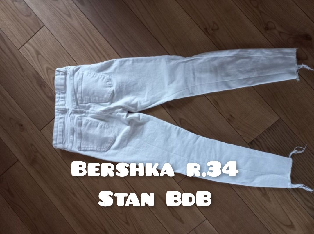 Spodnie Bershka r.34 XS Skinny