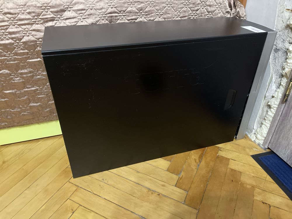 Сервер-робоча станція на 2-х Xeon e5-2697v4, Intel s2600cw, 32Gb ecc