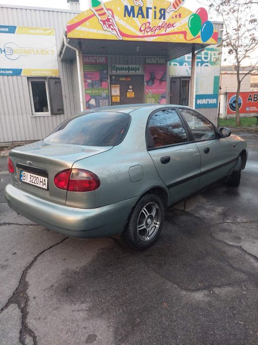 Daewoo Lanos 2009 рік