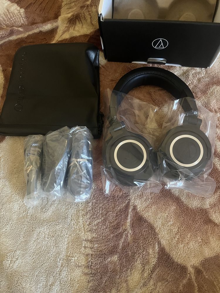 Навушники Audio-Technica ATH-M50x
