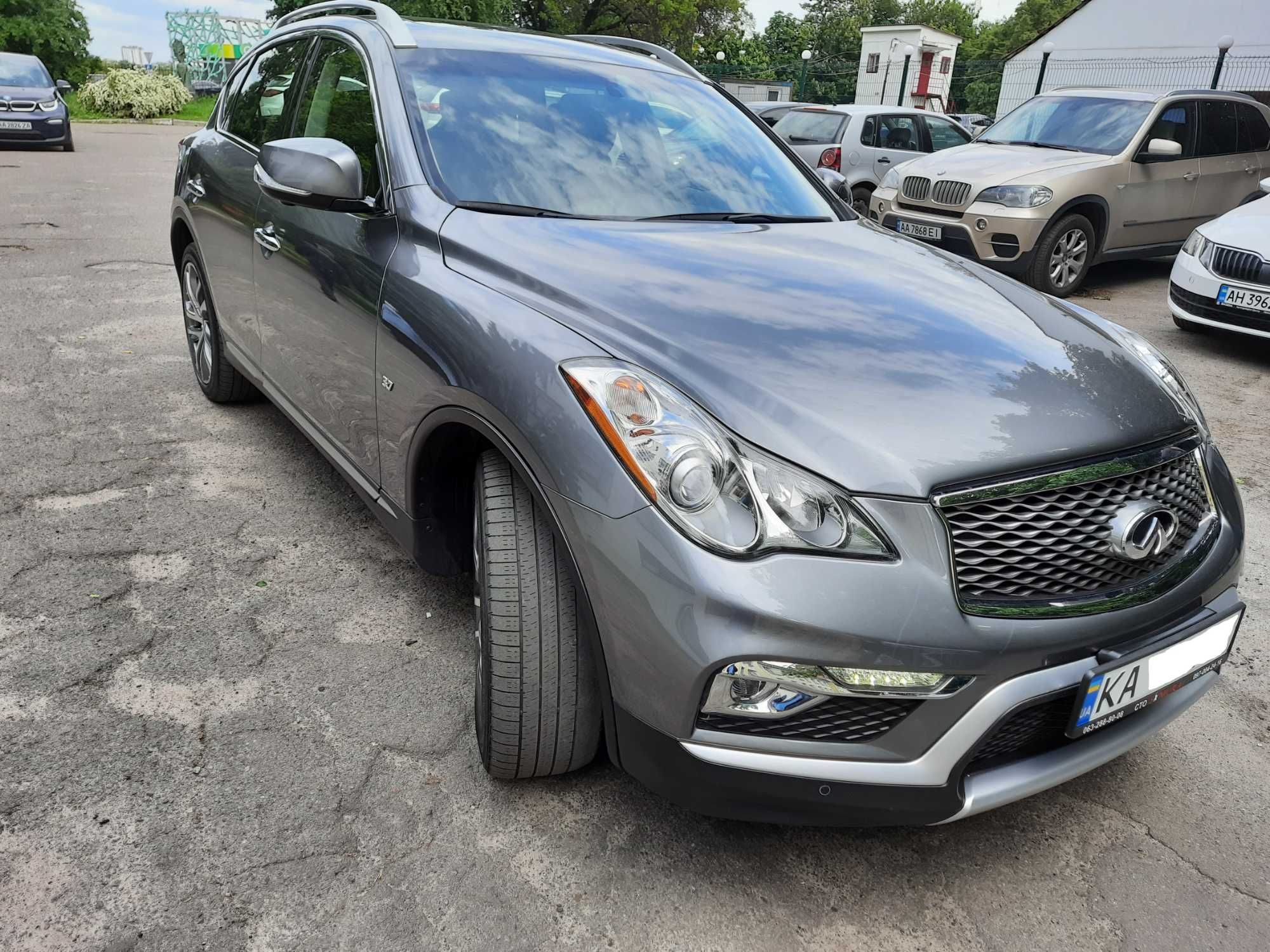 Infiniti QX50 Premium