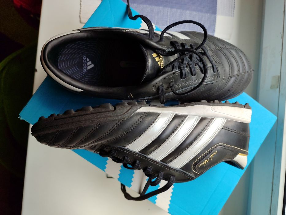 Сороконіжки Adidas