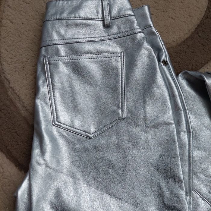 Штани шкір-зам срібні PRIMARK XS-S