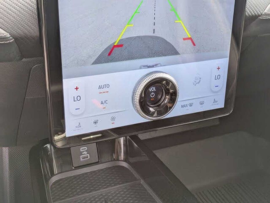 Ford Mustang Mach-E Premium      2021