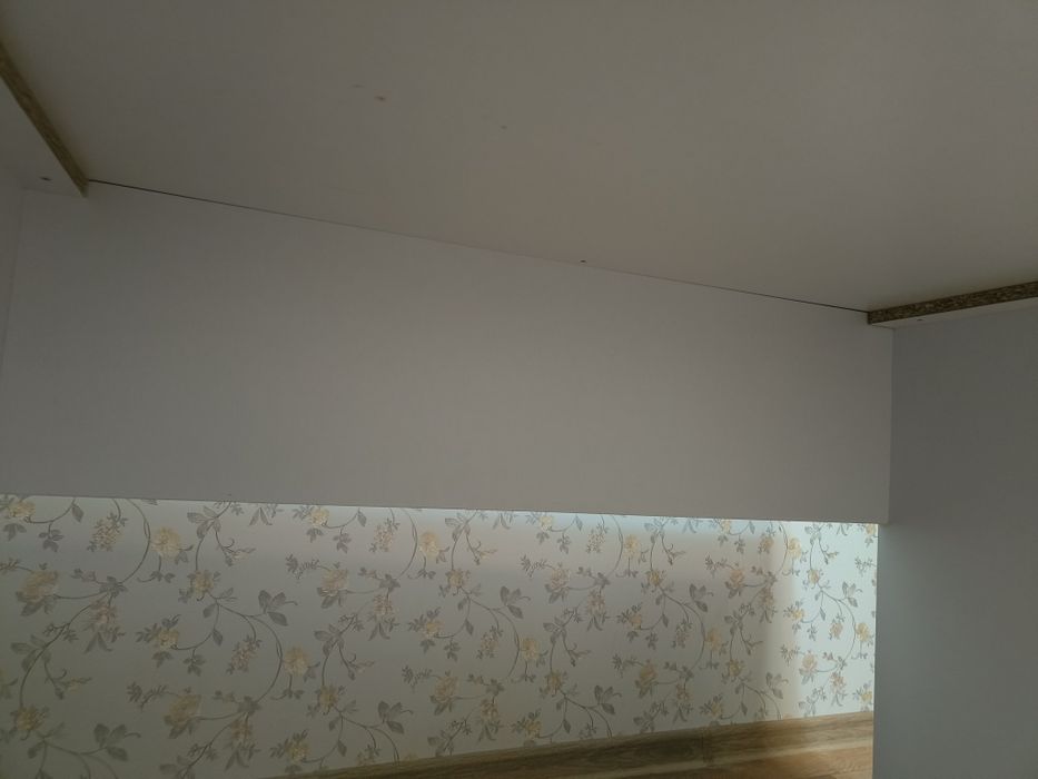 Стол белый компьютерный