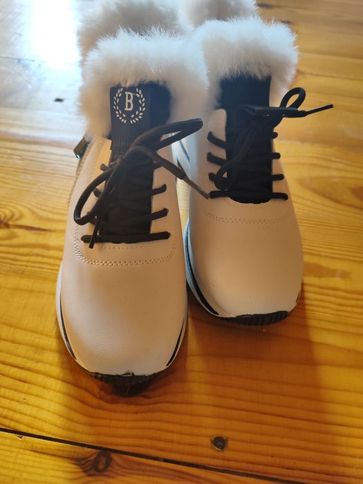 Nowe buty zimowe