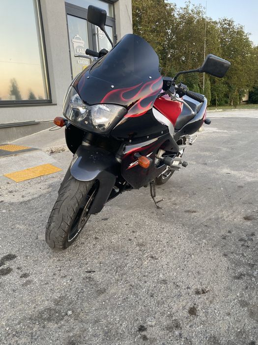 Yamaha yzf 1000r