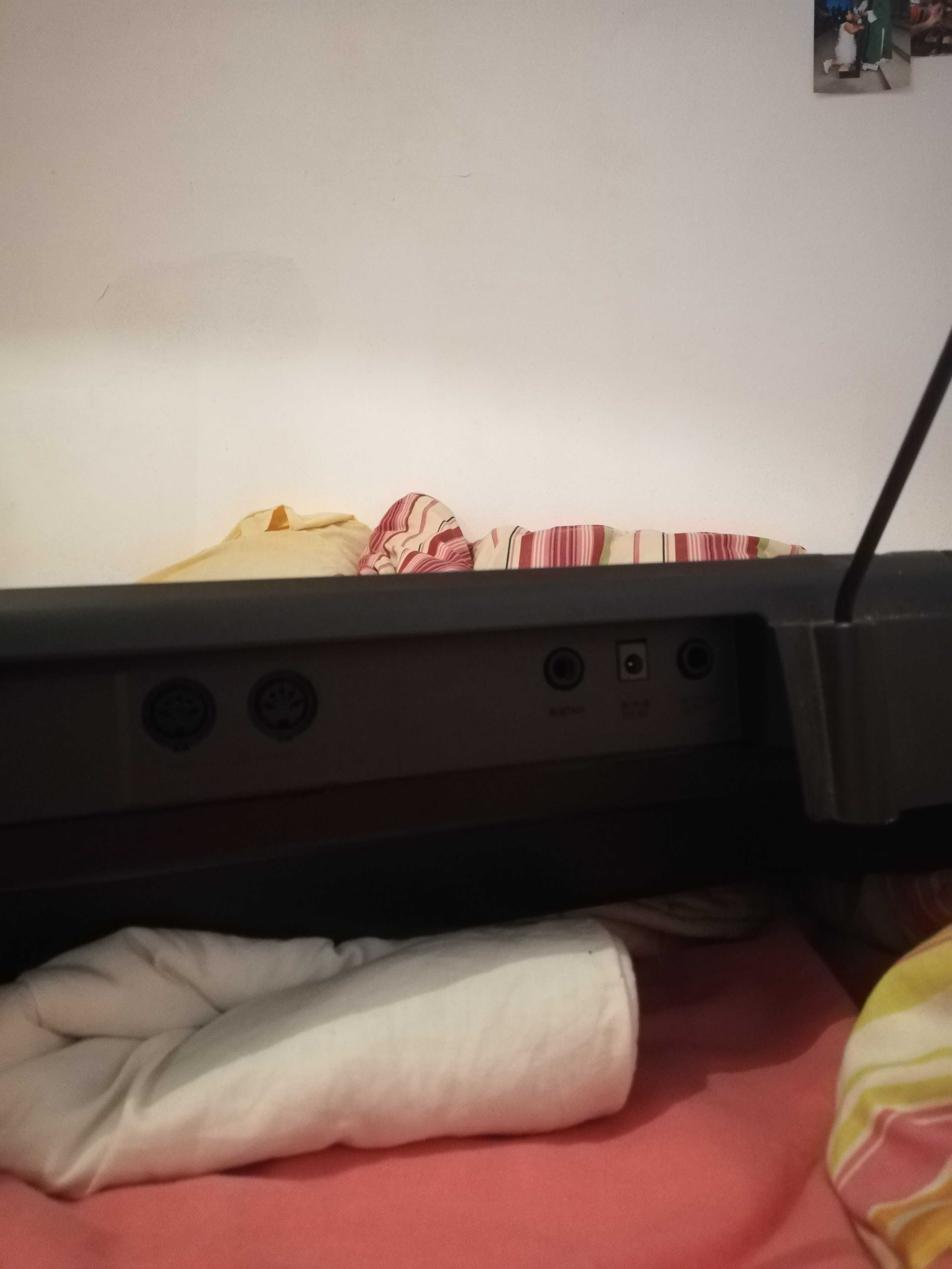 Piano Casio CTK 700