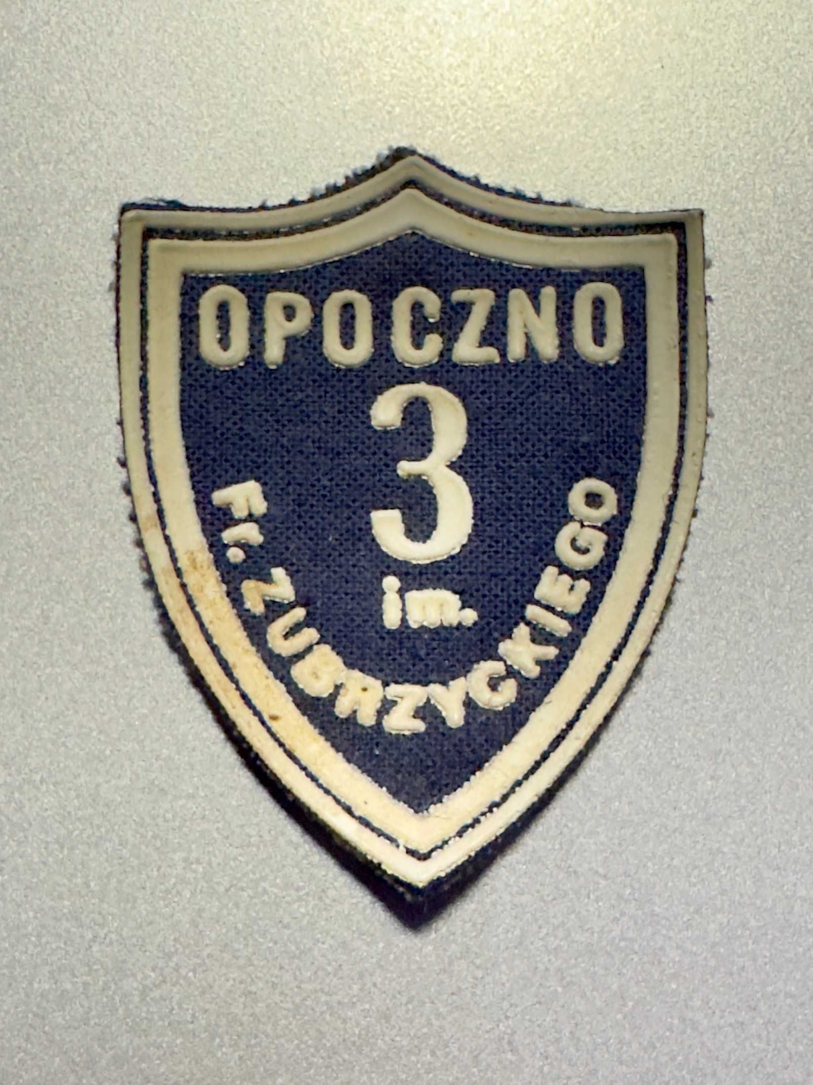 Tarcza szkolna Opoczno, PRL