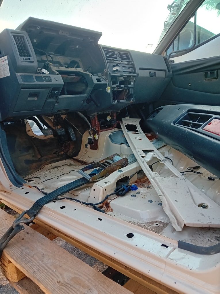 Cabine Nissan d21 para venda