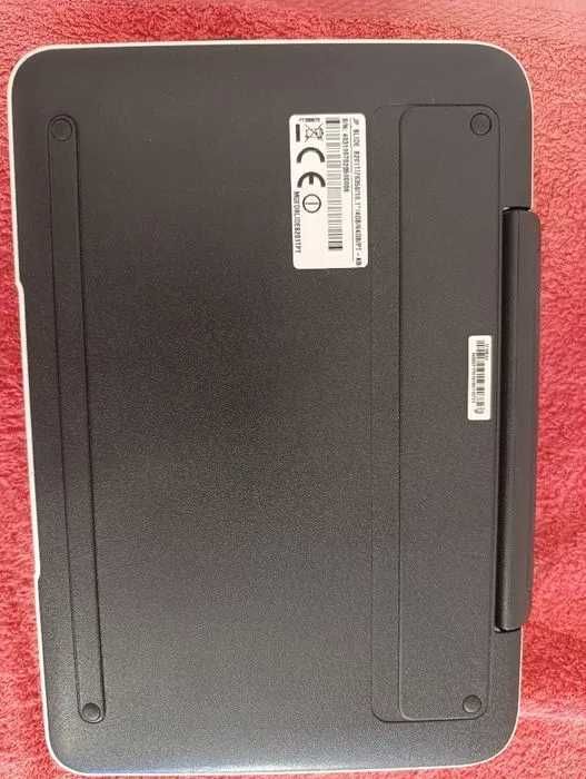 ClasseMate PC JP SLIDE 8201T - Ecrã Tátil