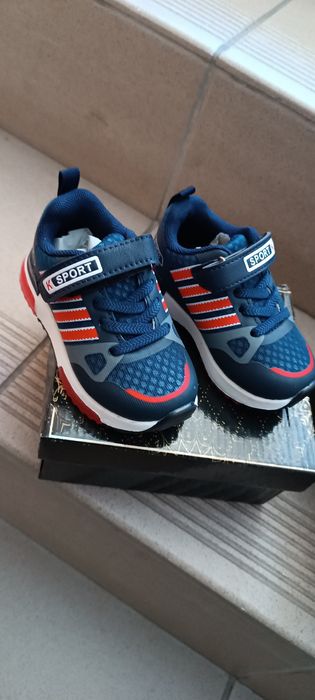 Jest nowy. Zamierzam połączyć te dwie rzeczy.