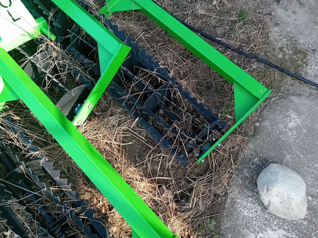 Kultywator z walkiem nowym