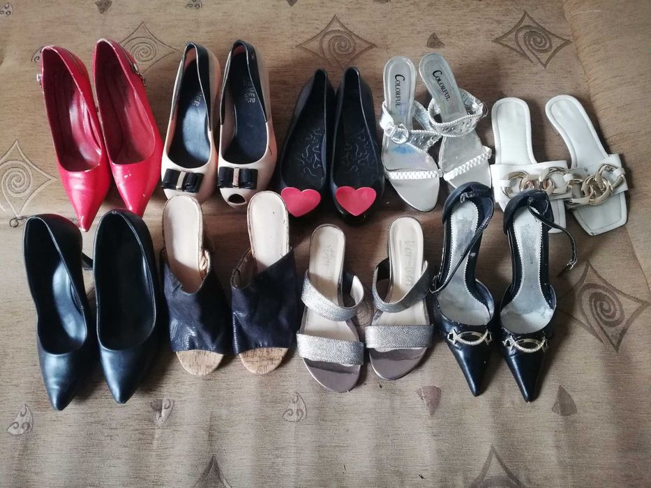 Paczka noszonych butów