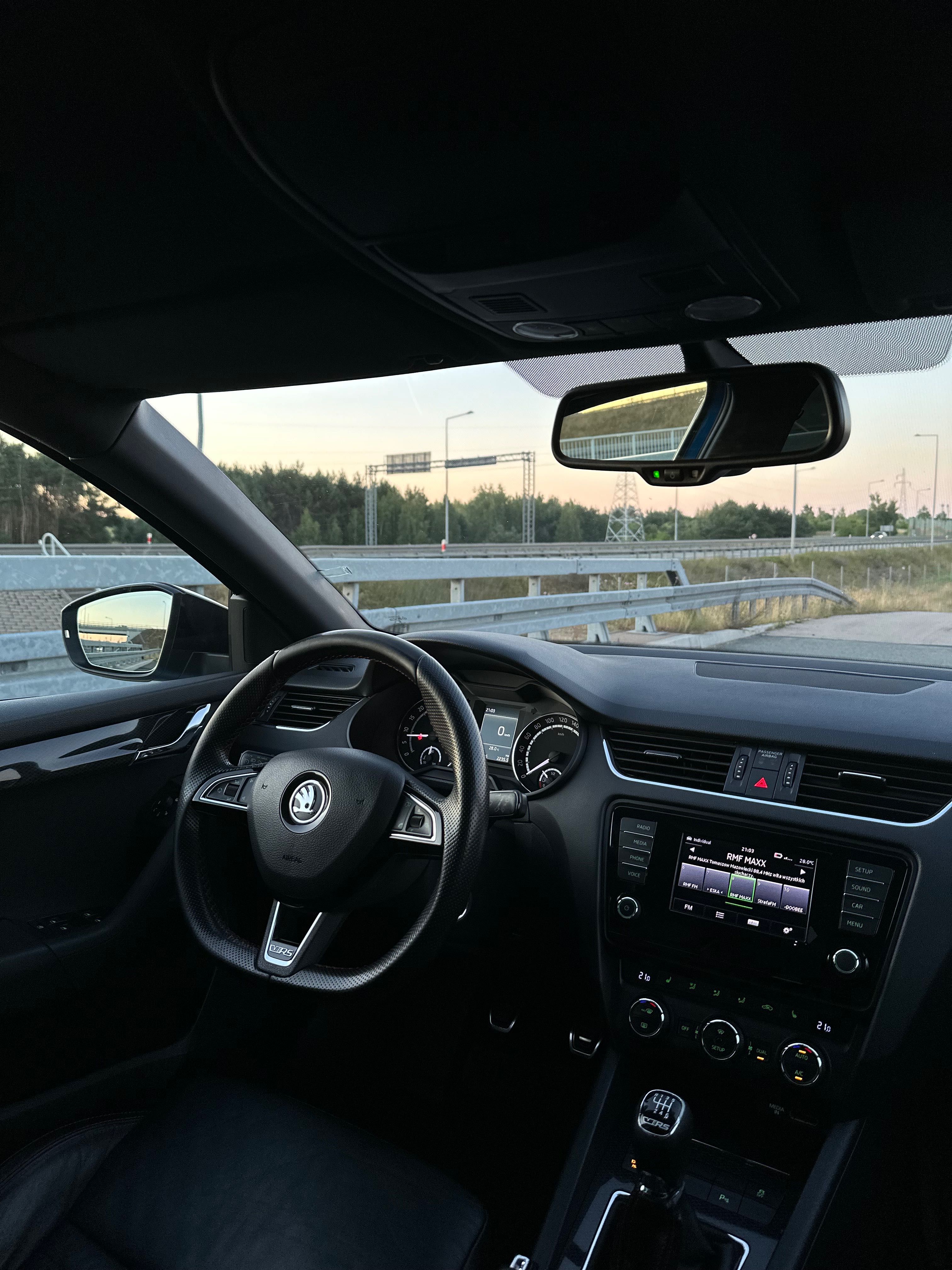 Skoda Octavia RS Challenge Canton Maxton Salon Polska