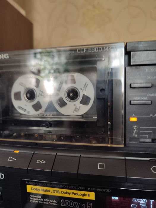 двухкассетная дека GRUNDIG CCF8300МК II.