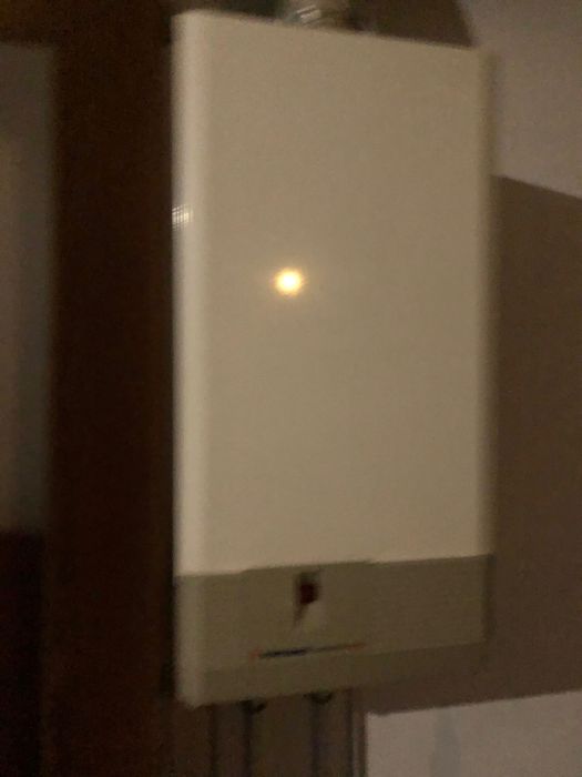 Caldeira a gás - aquecimento central - os radiadores e o toalheiro nao